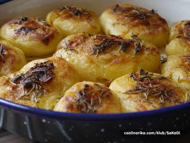 Recept za zapečeni krompir iz rerne Recept za zapečeni krompir iz rerne