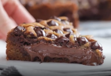 Izvrstan kolač punjen čokoladom i nutelom, nećete mu odoljeti