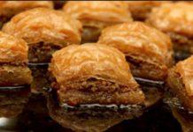 EVO KOLIKO KALORIJA IMA SAMO JEDNA BAKLAVA: Nismo imali pojma! PAZITE KOLIKO ĆETE IH DANAS POJESTI